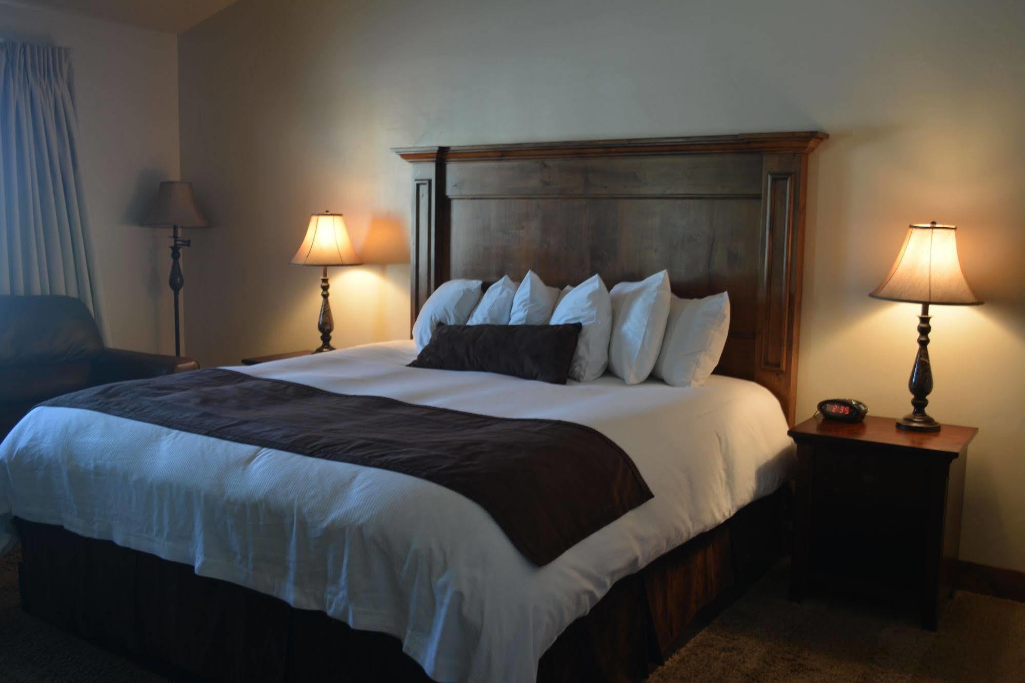 Duchesne Suites Kültér fotó